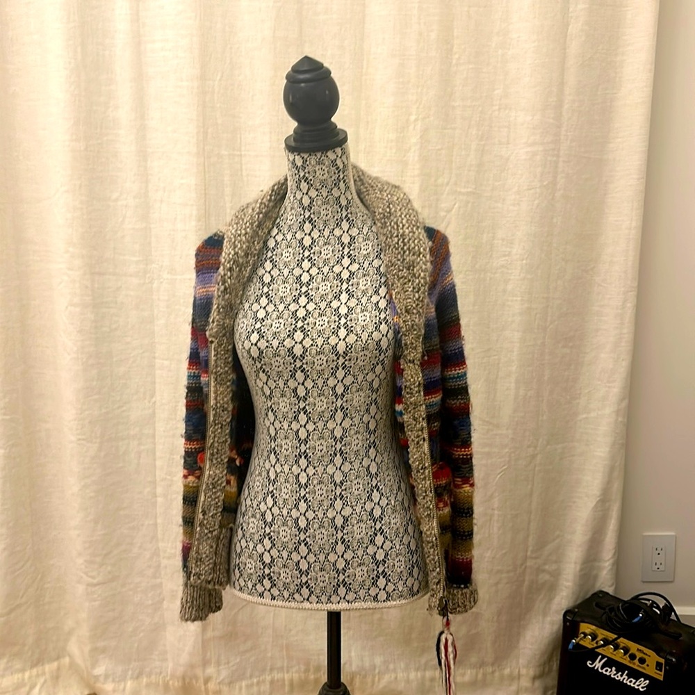 Vintage, tumbler-era, Wilfred Free cardigan
